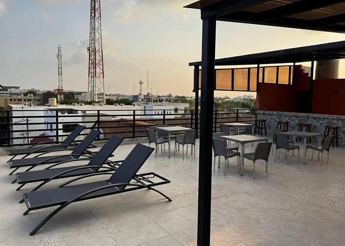 Hotel Del Jaguar *